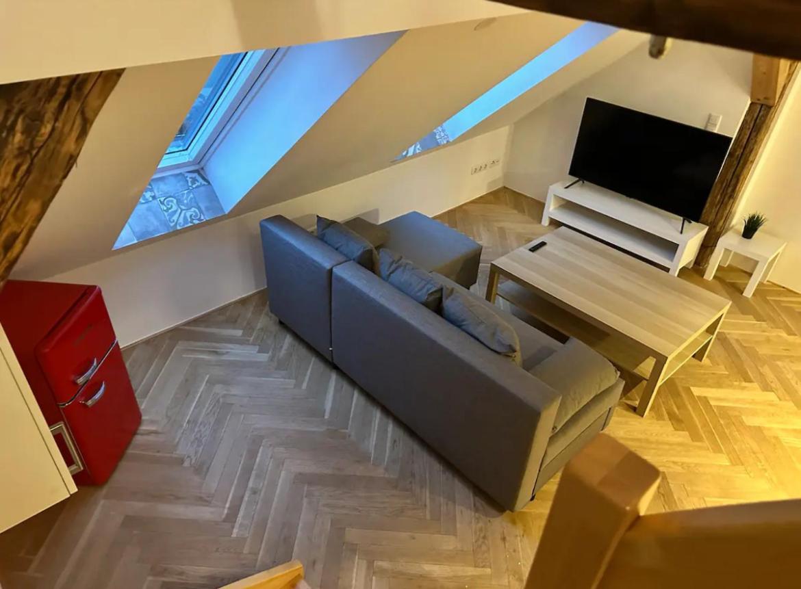 Exklusive Maisonetten Wohnung Mit Gartenzugang เอาก์สเบิร์ก ภายนอก รูปภาพ