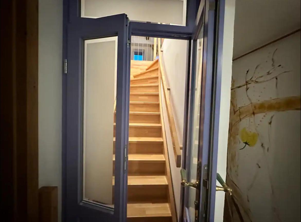 Exklusive Maisonetten Wohnung Mit Gartenzugang เอาก์สเบิร์ก ภายนอก รูปภาพ